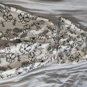 Sommar set - Fin sommar outfit med en en öppen rygg med knut 