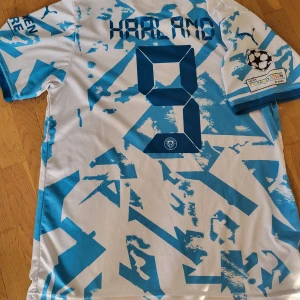 Manchester City Haaland #9 - Manchester City - Haaland #9 tröja - fanmade i storlek XL