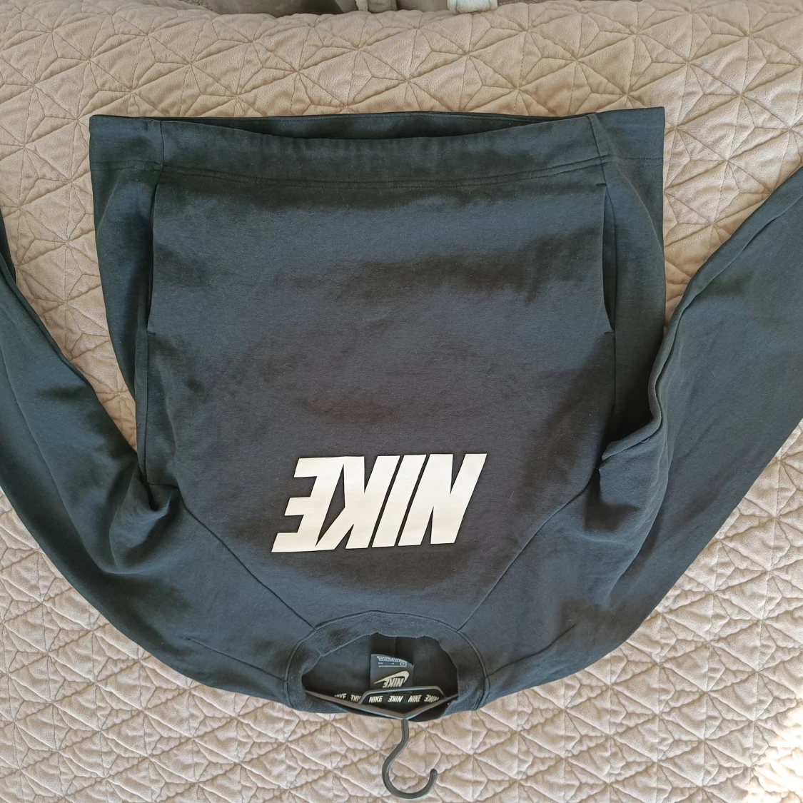 Nike sweatshirt från Nike i storlek XS! 