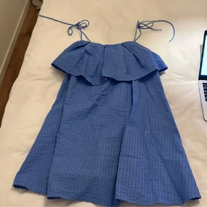 Klänning! - Från Lindex.💕 Aldrig använd