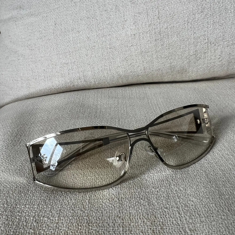 Solglasögon. Älskar dessa, men kommer tyvärr inte till användning! ✨😍. Accessoarer.