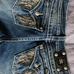 MISS ME JEANS - Om du är intresserad att köpa så får du åka till Södertälje för att hämta jeansen och jag tar bara emot kontant