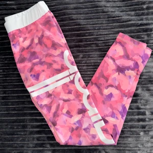 Ami’n träningstights - Storlek XS, passar XXS Passar eventuellt S beroende på kroppsform. Superfint skick från Aim’n, inte använda.