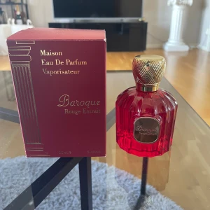 Baraque Rough Extrait  - Helt ny Baraque Rough Extrait som endast är testsprutad, 99/100ml kvar. Pris 200kr✅ eller byte.