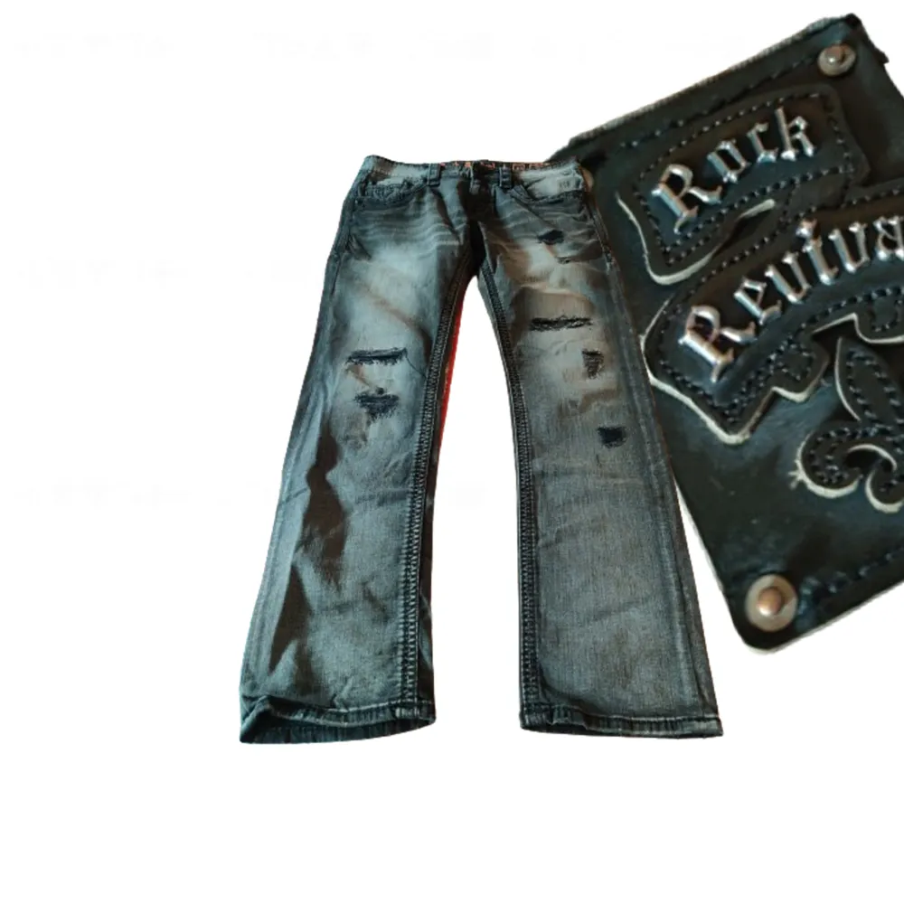 super feta rock revival jeans med sköna rips 🤑🔥. Jeans & Byxor.
