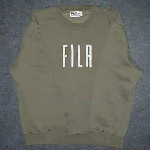 Vintage 90s Studio Fila sweater 🔥 🎵