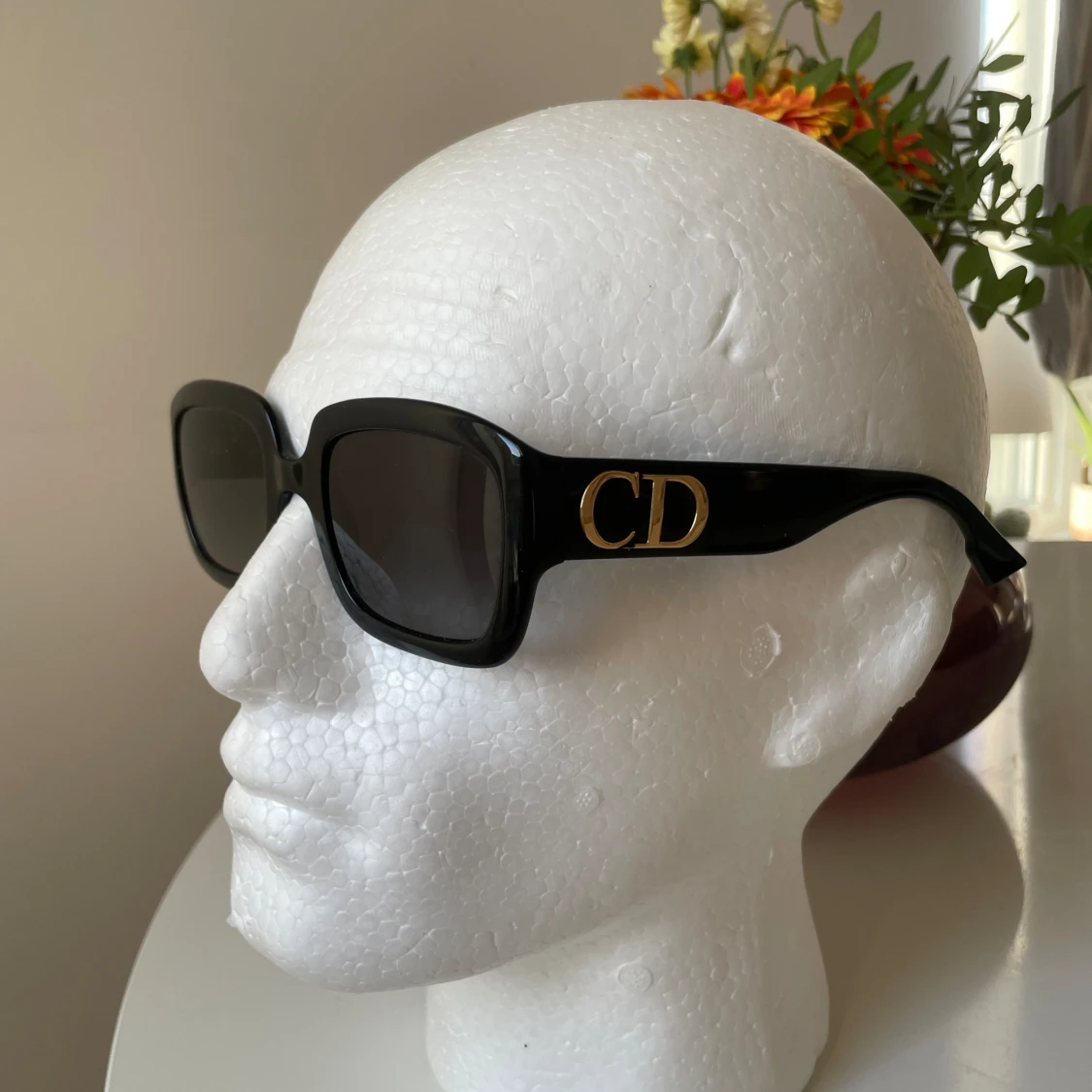 Dior solglasögon  - 90