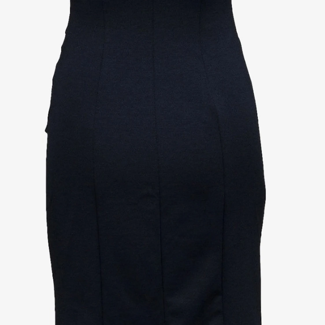 Helt ny klänning med prislapp på  - 92