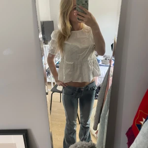 Blus - Vit fin blus☺️ skriv för mer bilder