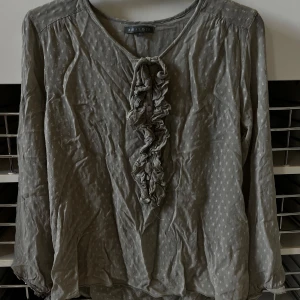 Trendig blus - Fin blus🌸