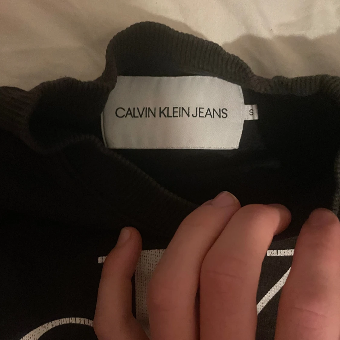 Svart CK hoodie - 90