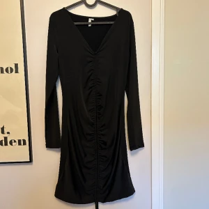 NLY trend klänning  - Från Nelly trend, storlek S