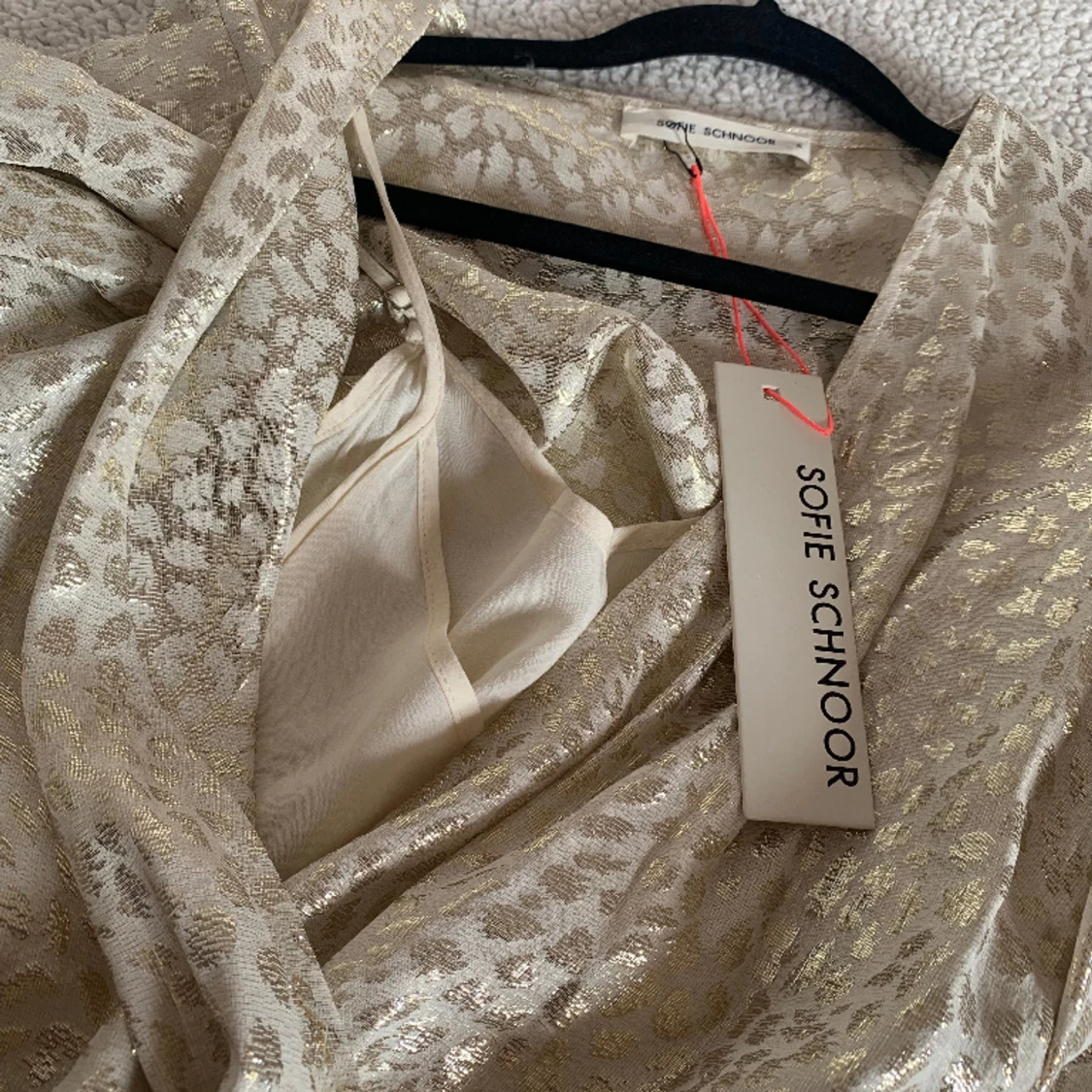 Sofie Schnoor guldig leopard klänning - 91