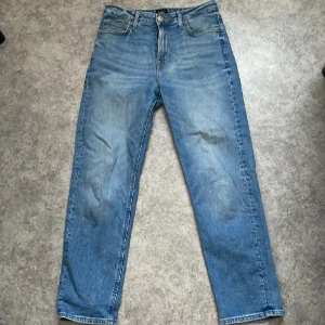 LEE Jeans! - LEE jeans säljes pga de inte passar längre