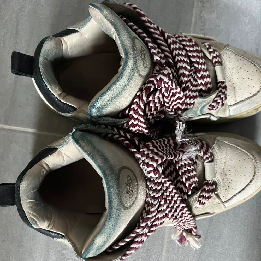 Så nice skor från copenhagen studios🧡De liknar lanvin curbs!!Nypris:3000kr. Skor.