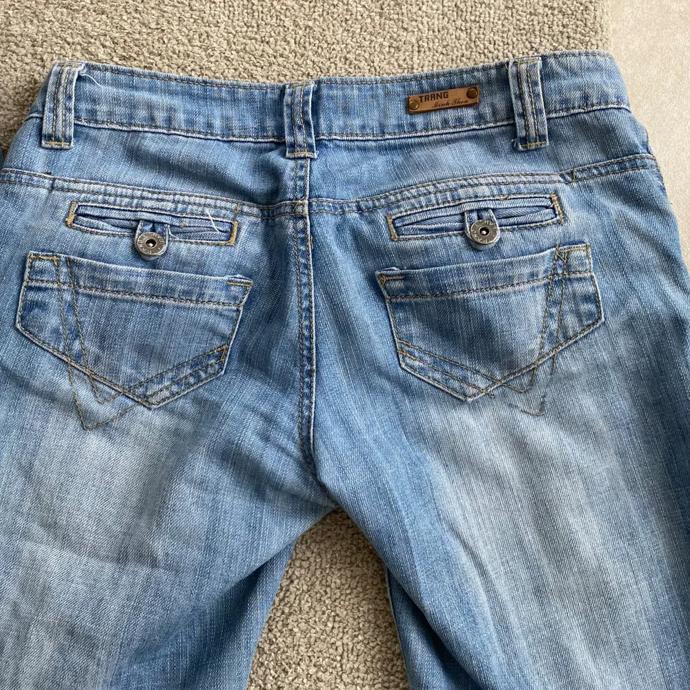 Superfina ljusblå jeans💗💗. Jeans & Byxor.