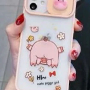 Piggy iPhone 12 Skal - Sött skal som bara legat i ett skåp då jag beställde fel sort i somras och sedan aldrig gjorde något av den och nu valt allt sälja då den inte används :)