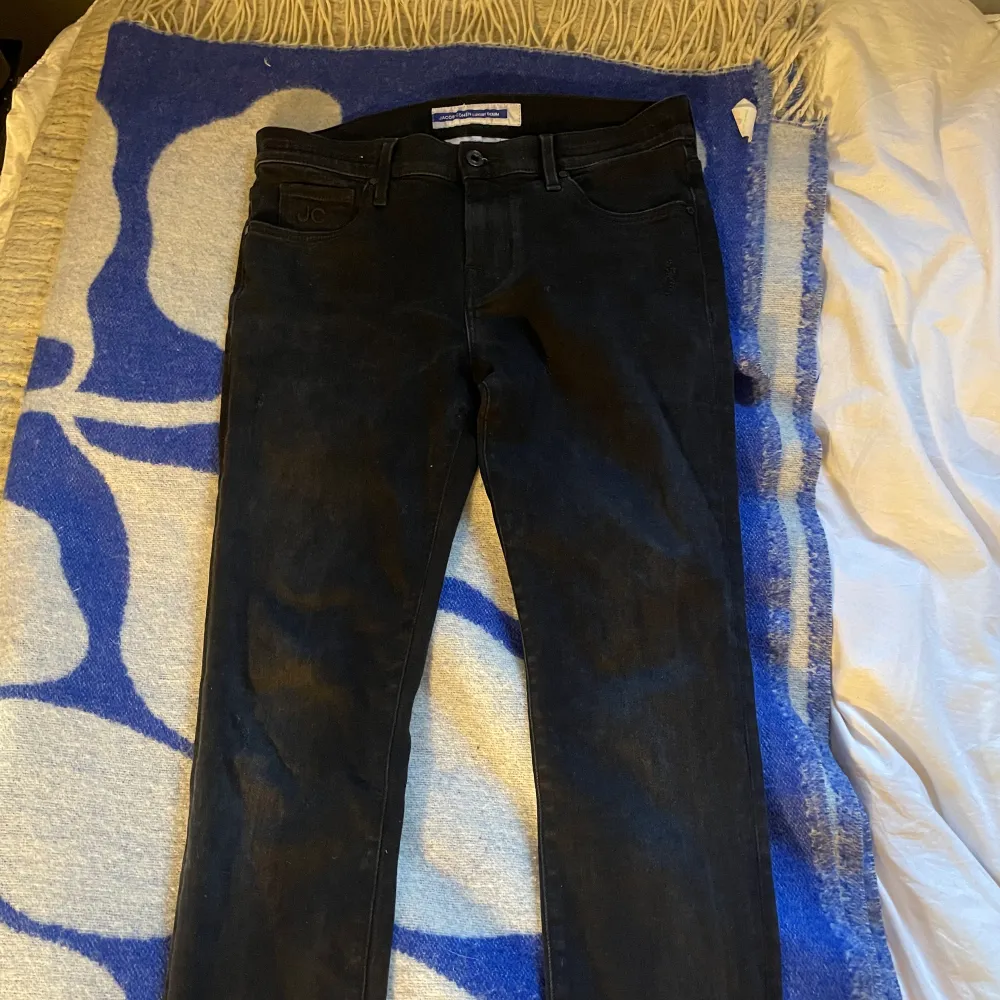 Jacob Cohën jeans i storlek 31 super fint skick.. Jeans & Byxor.