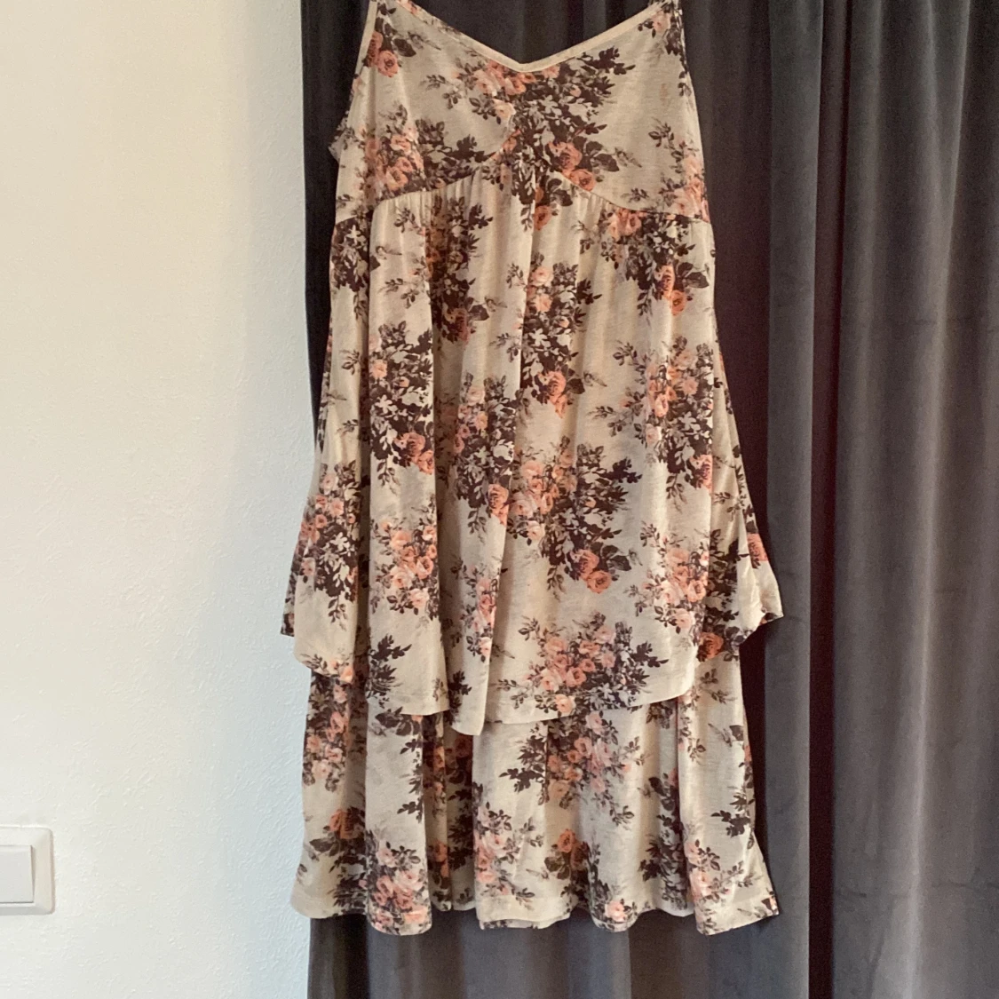 Fin blommig klänning 