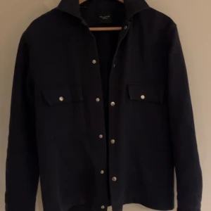 Overshirt - Fin overshirt jacka från selected homme, 900kr nypris. Skick 8/10.