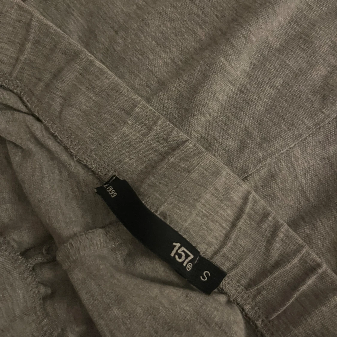 Gråa lager157 byxor (bootcut) - 91