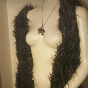 Vintage Pälsväst - Syntet, lurvig pålsväst. Aldrig använd, nyskick. 