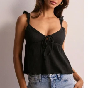 Topp - Från Nelly, aldrig använd💓🍸 