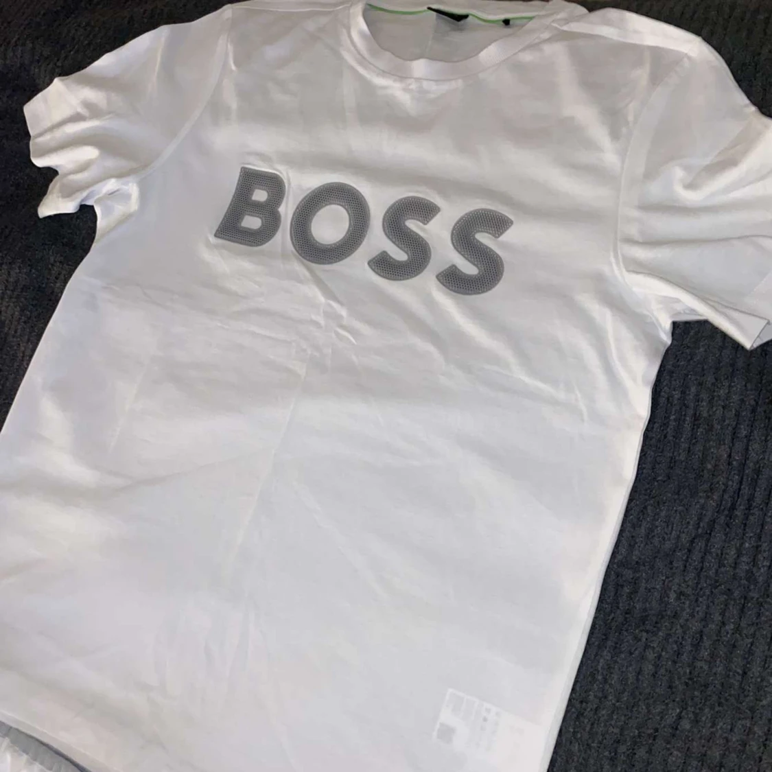 Hugo boss aldrig M i shorts och S i t-shirt  - 91