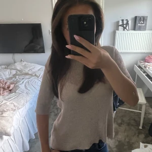 Supersnygg trekvarts tröja  - Supersnygg trekvarts tröja från Carin Wester 😍skriv gärna för fler bilder 🥰