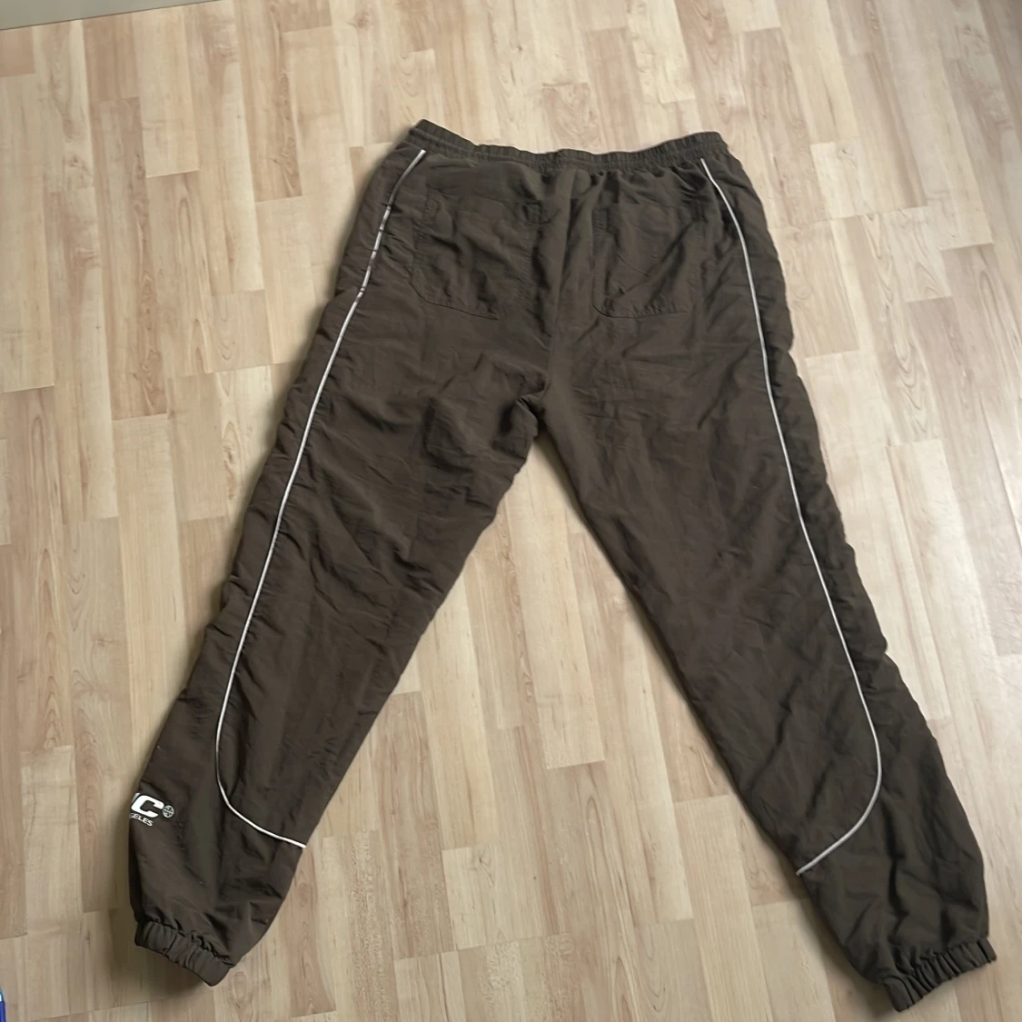 UC parachutes byxor - 90