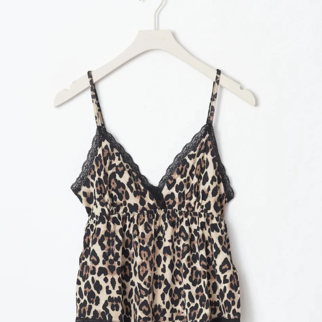 Leopard topp från gina