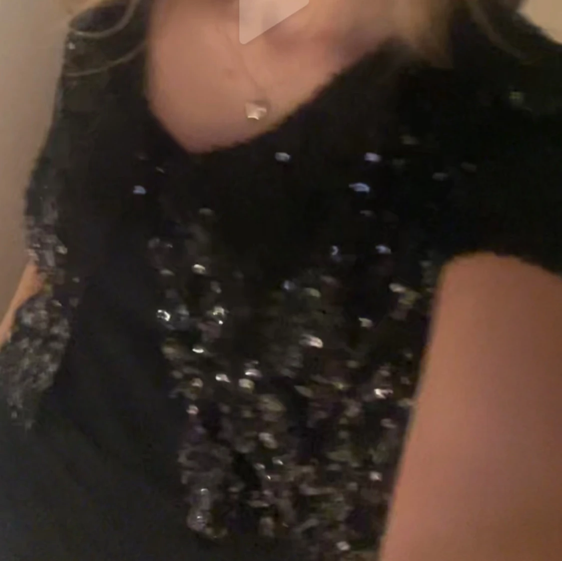 Svart paljettväst - 90