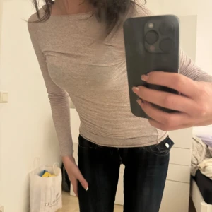 Intimissimi tröja - Grå/lila-aktig intimissimi tröja i cashmere som används 2 gånger 💞