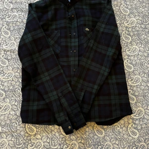 Flanellskjorta Lascot - Använd i ny skick.