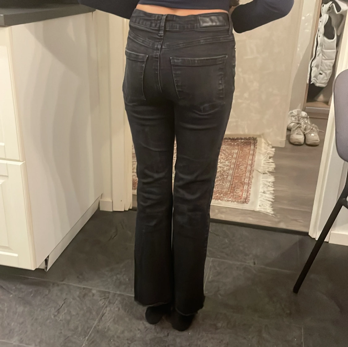 Ett par jätte snygga bootcut jeans - 90
