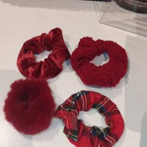 4 st super söta röda scrunchies, helt nya!