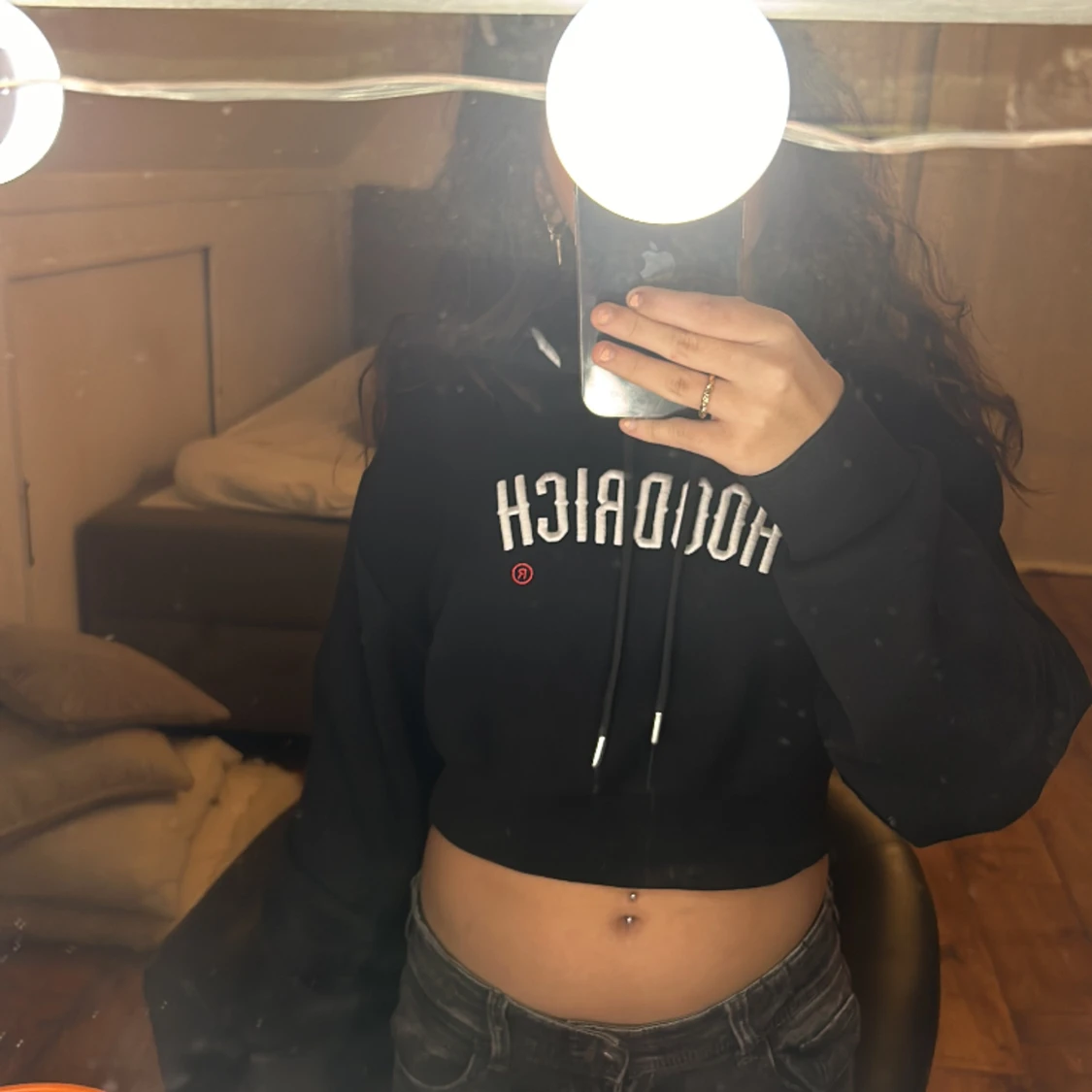 Jätte skön o fin hoodie, använd ungerfär 2-3 gånger