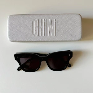 Chimi 08 - Fina Chimi solglasögon i modellen 08. 