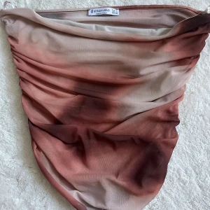 Topp - Så fin topp, aldrig använd! 