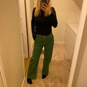 Gröna jeans från weekday💗