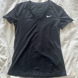 Träningströja - Sparsamt använd. 
