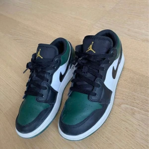 Nike Air Jordan - Riktigt fräscha skor | Sparsamt använda | Stl. 36 | dm vid funderingar 🤝🏻✅