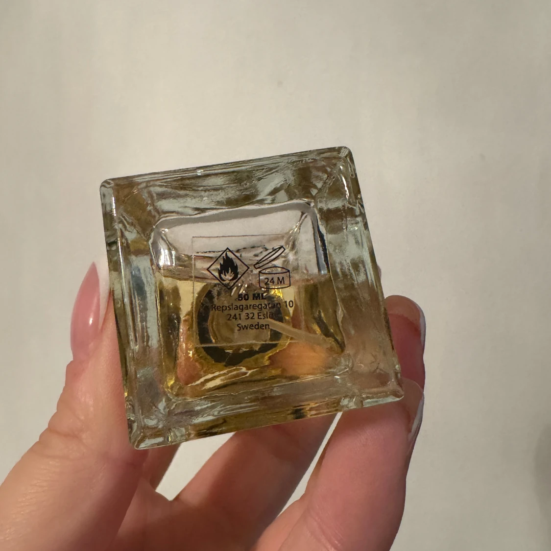 Queen feyli parfym  - 91