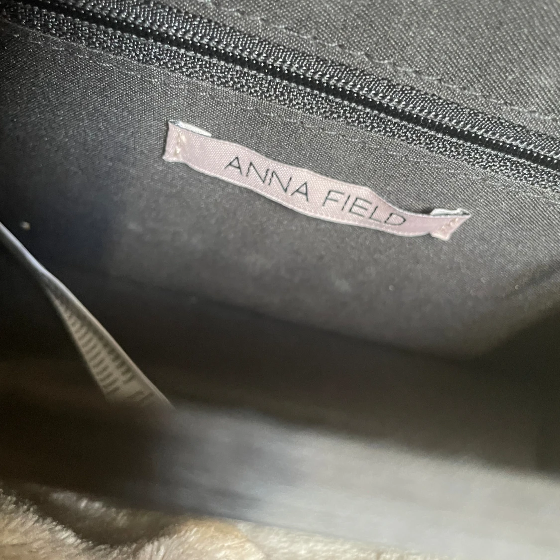 anna field väska💞 - 91