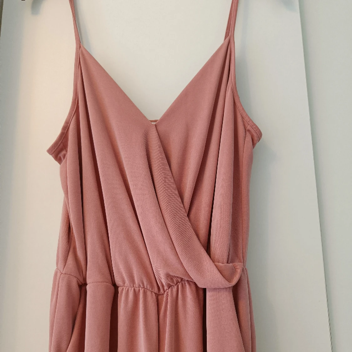 Monki jumpsuit med fickor  - 91