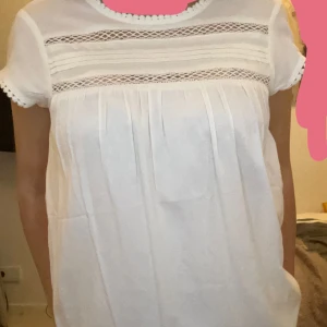 Fin blus - Fin blus du betalar frakt O använda 