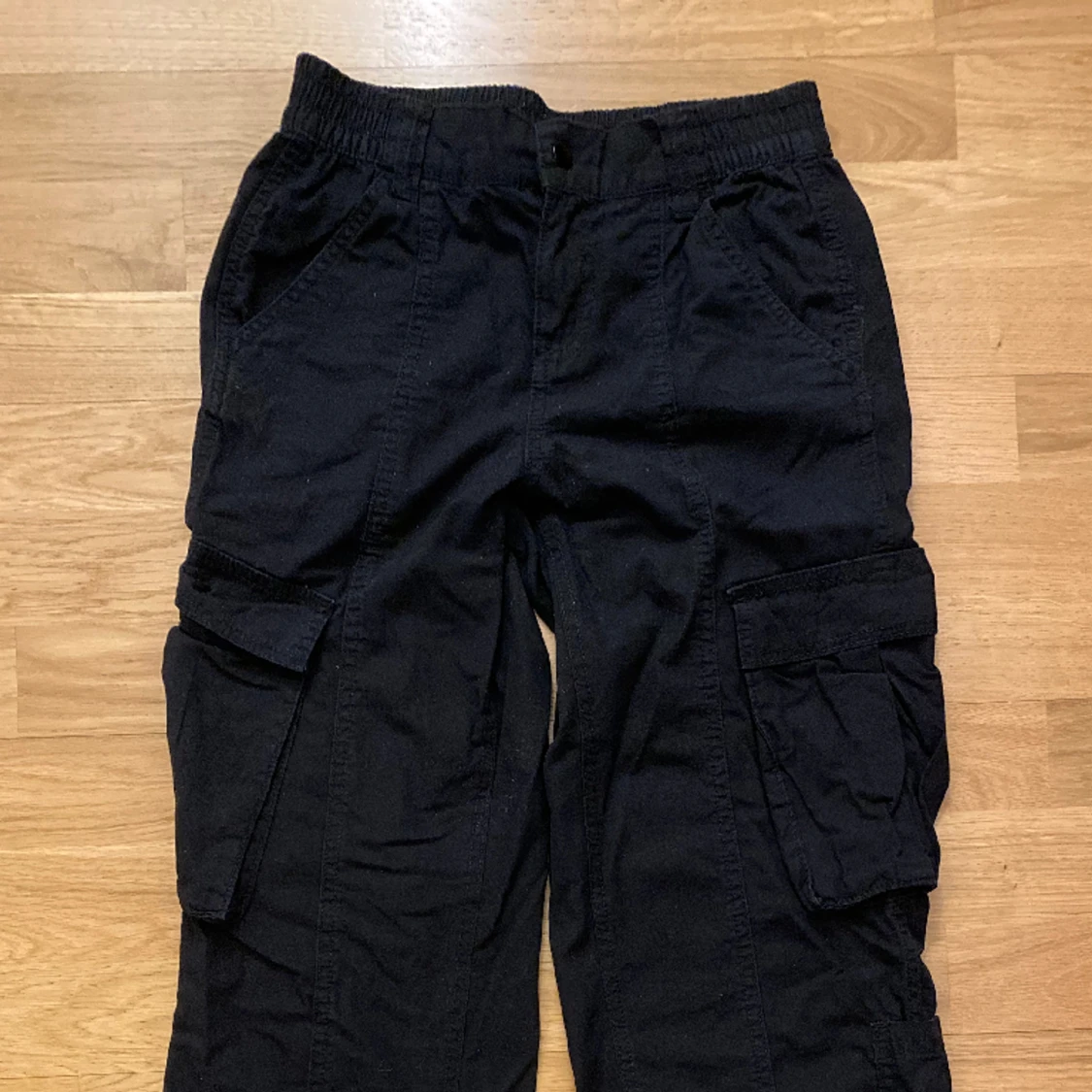 Lågmidjade cargobyxor