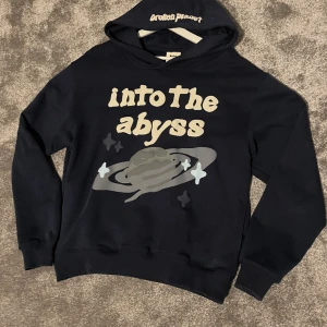 Inte the abyss - Köpt för 800kr. Säljer för endast 400kr. Amvändt den fåtal gånger. Strlk S. Prisk kan diskuteras. Fraktas eller möts upp