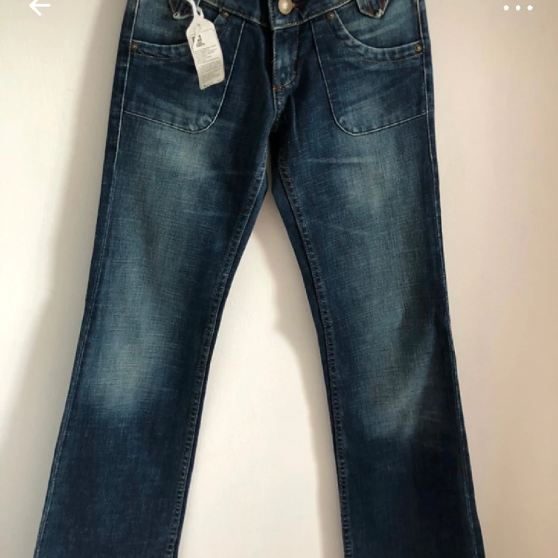 SÖKER! Dessa Lee jeans strl 24 - 91