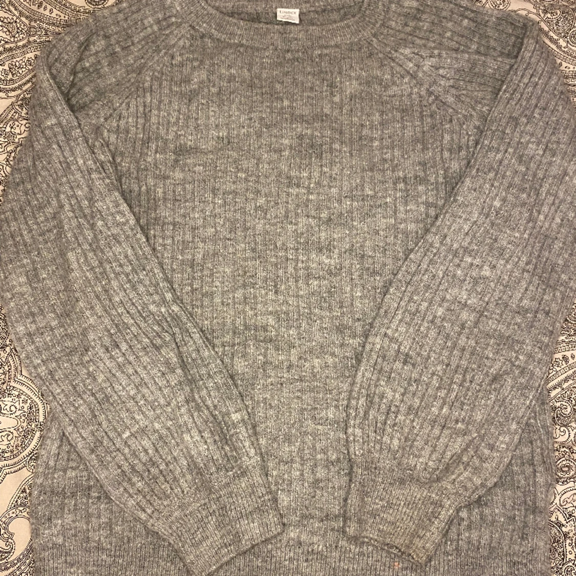Grå stickad tröja🩶